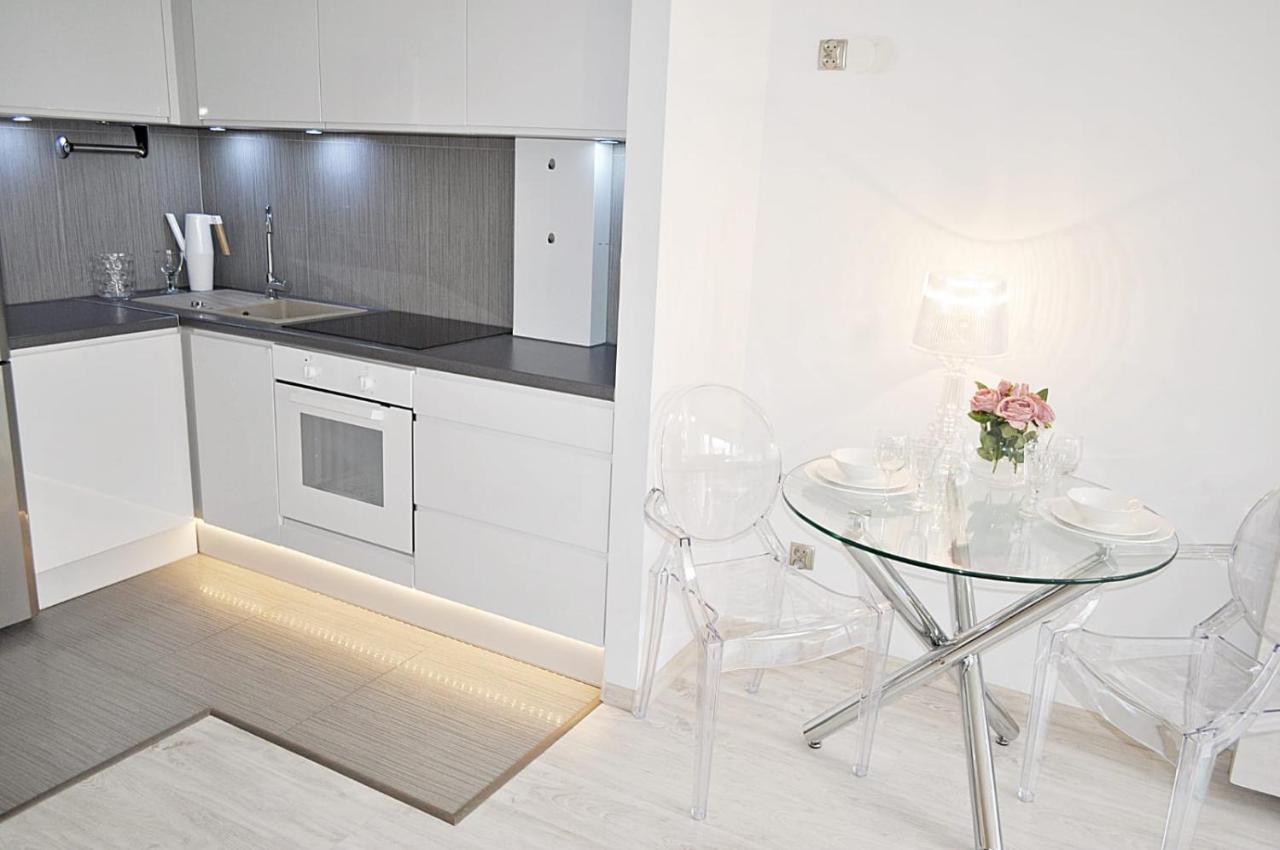 Golden View Apartment Warsaw Exterior photo